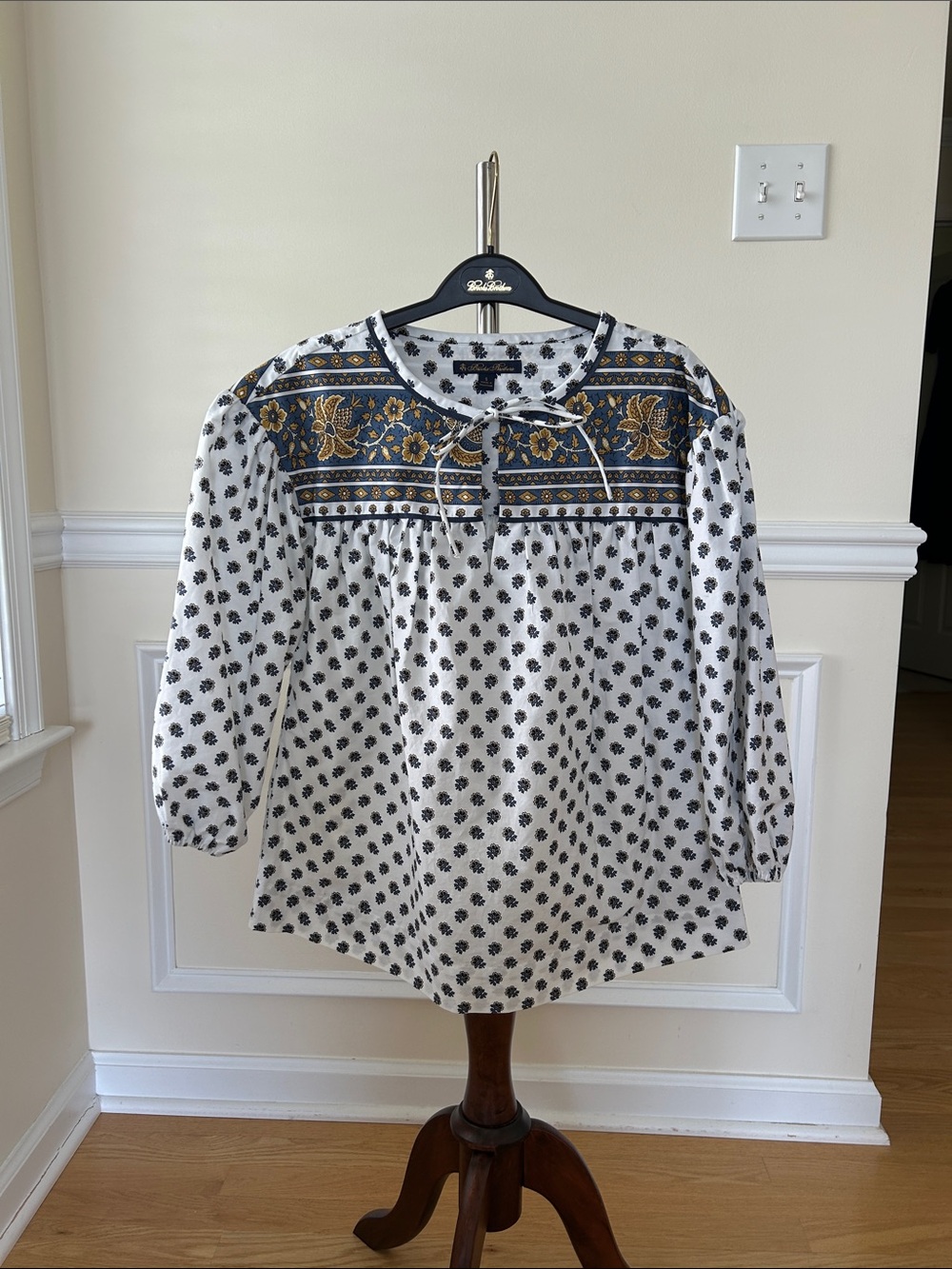 Brooks Brothers White Tunic with Navy & Gold Embroidered Yoke